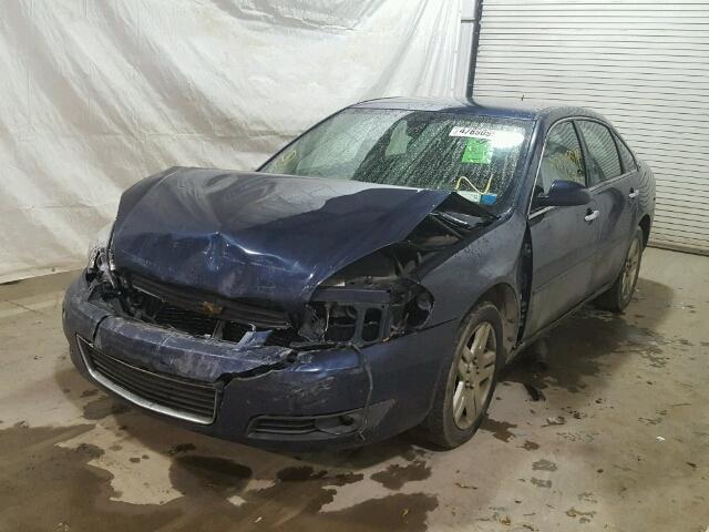 2G1WU58R779212028 - 2007 CHEVROLET IMPALA LTZ BLUE photo 2