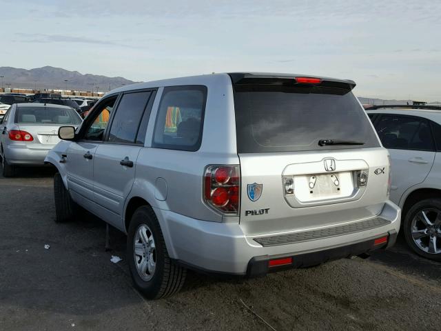 5FNYF28187B040428 - 2007 HONDA PILOT LX SILVER photo 3