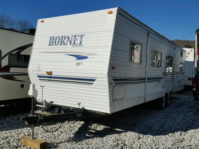 4YDT32D214E310787 - 2004 KEYSTONE HORNET WHITE photo 2