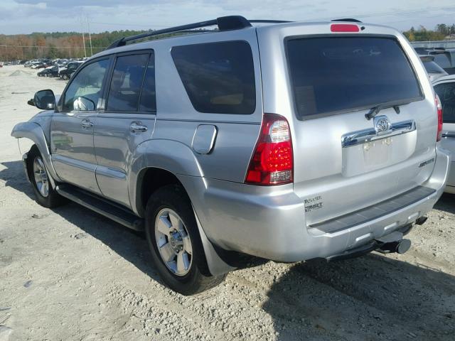 JTEZU14R78K015648 - 2008 TOYOTA 4RUNNER SR SILVER photo 3