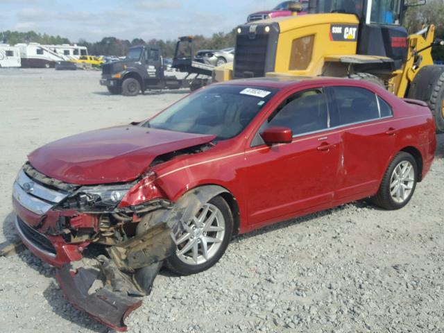 3FAHP0JA7AR106961 - 2010 FORD FUSION SEL RED photo 2