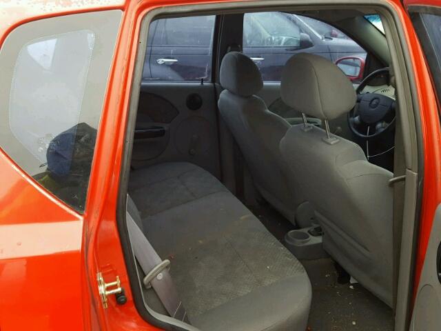 KL1TD62675B504800 - 2005 CHEVROLET AVEO BASE RED photo 6