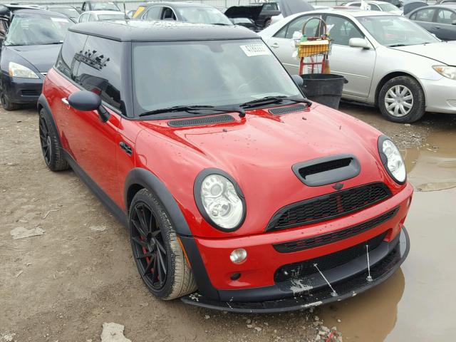 WMWRE33445TD90664 - 2005 MINI COOPER S RED photo 1