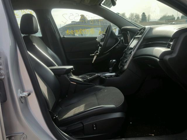1G11C5SL2FF343813 - 2015 CHEVROLET MALIBU 1LT 银色 照片 5