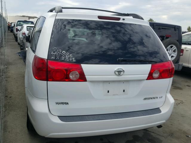 5TDZK23C37S025663 - 2007 TOYOTA SIENNA CE WHITE photo 3