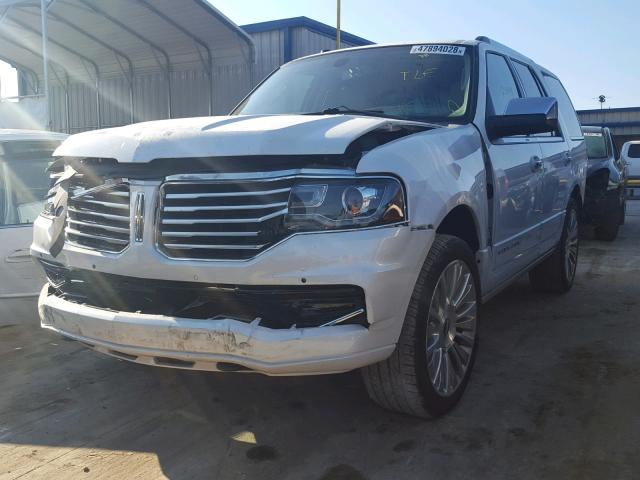 5LMJJ2HT5FEJ06167 - 2015 LINCOLN NAVIGATOR Biały zdjęcie 2