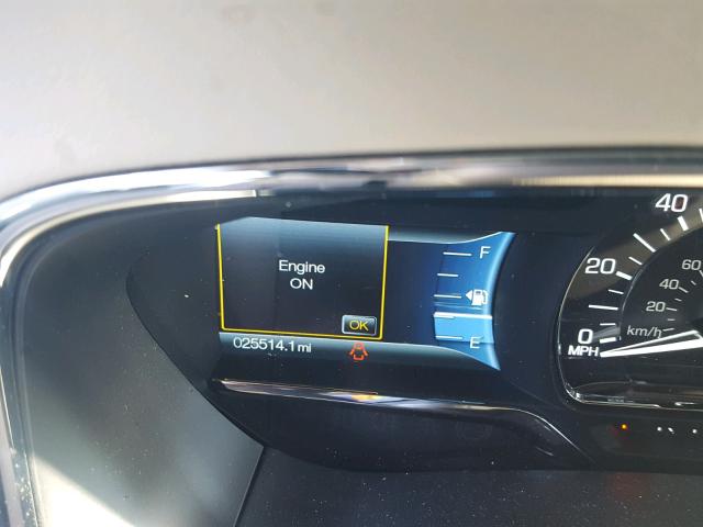 5LMJJ2HT5FEJ06167 - 2015 LINCOLN NAVIGATOR Biały zdjęcie 8