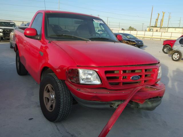 1FTRF17202NB88351 - 2002 FORD F150 RED photo 1