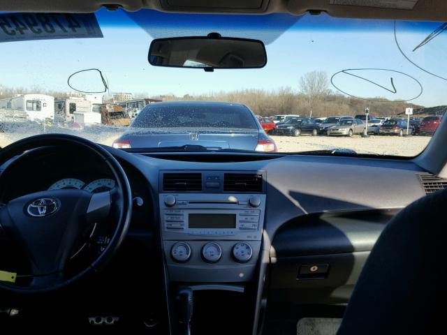 4T1BF3EK9AU508816 - 2010 TOYOTA CAMRY BASE ლურჯი ფოტო 9