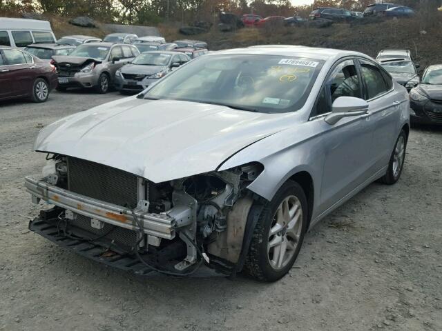 3FA6P0H72DR115928 - 2013 FORD FUSION SE SILVER photo 2