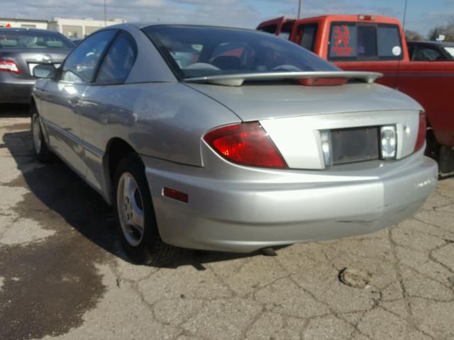 1G2JB12F737364017 - 2003 PONTIAC SUNFIRE SILVER photo 3