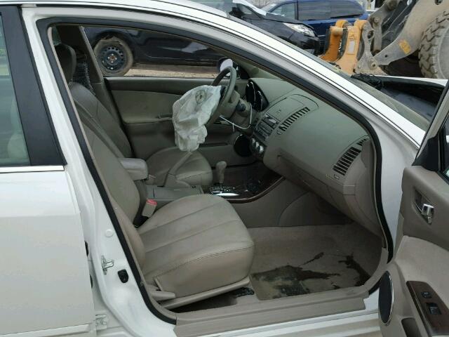 1N4AL11D86C146789 - 2006 NISSAN ALTIMA S WHITE photo 5