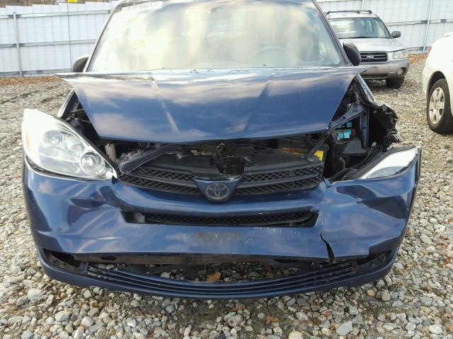 5TDZA23C95S378750 - 2005 TOYOTA SIENNA CE BLUE photo 9