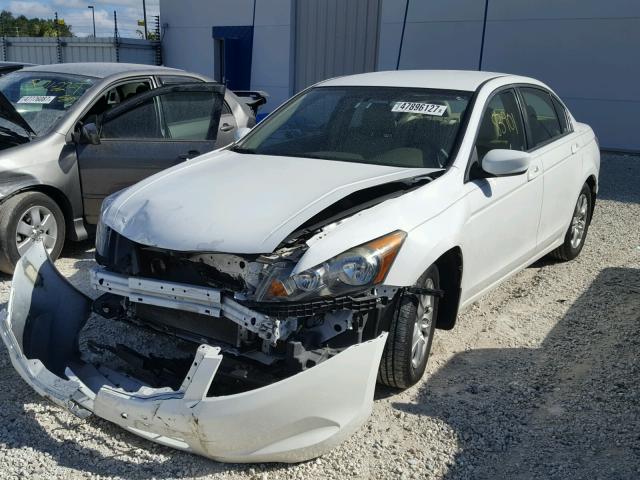 1HGCP26479A118294 - 2009 HONDA ACCORD LXP WHITE photo 2