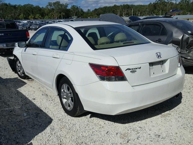 1HGCP26479A118294 - 2009 HONDA ACCORD LXP WHITE photo 3