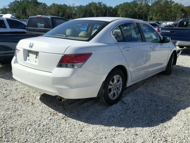 1HGCP26479A118294 - 2009 HONDA ACCORD LXP WHITE photo 4