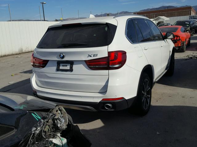 5UXKR2C32H0U24760 - 2017 BMW X5 SDRIVE3 WHITE photo 4