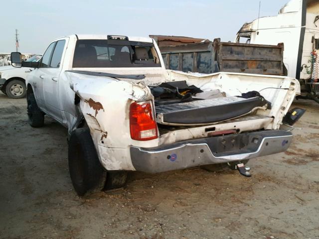 3C63RRHL3GG263750 - 2016 RAM 3500 SLT WHITE photo 3