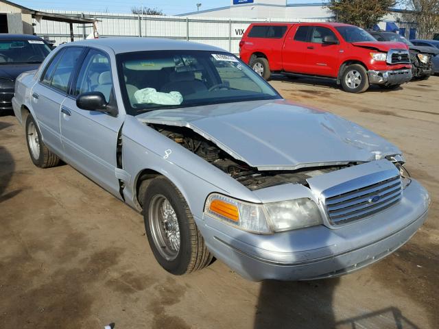 2FAFP73W1XX132801 - 1999 FORD CROWN VICT SILVER photo 1