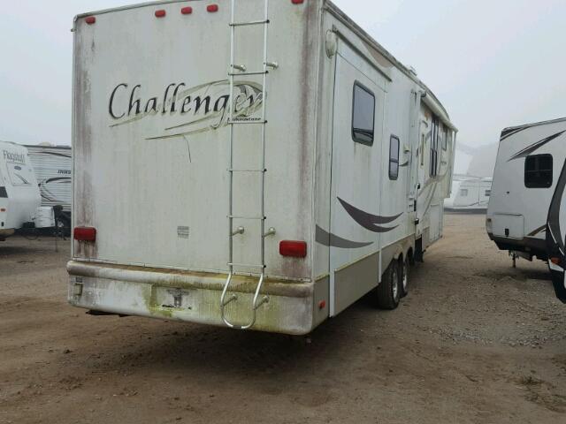 4YDF34S209E750440 - 2009 KEYSTONE CHALLENGER WHITE photo 4