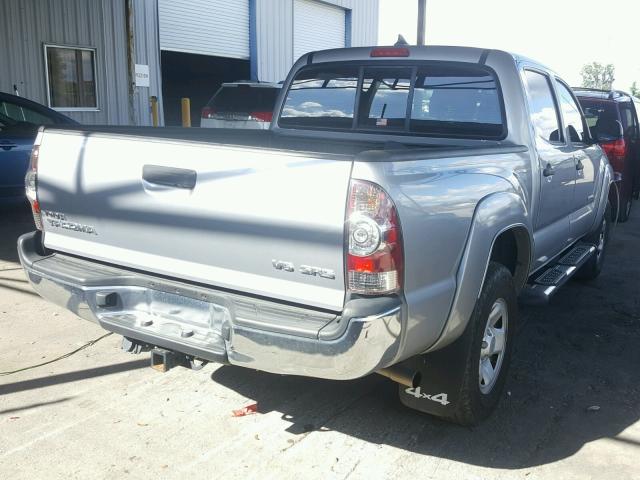 5TFLU4EN6FX113898 - 2015 TOYOTA TACOMA DOU SILVER photo 4