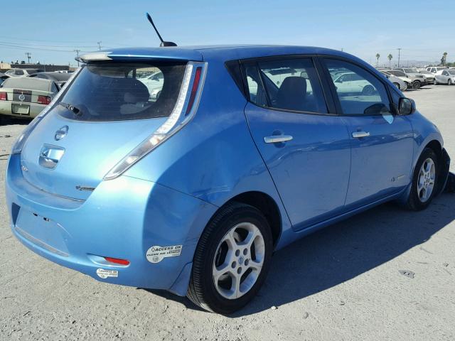 1N4AZ0CP5EC336385 - 2014 NISSAN LEAF S BLUE photo 4