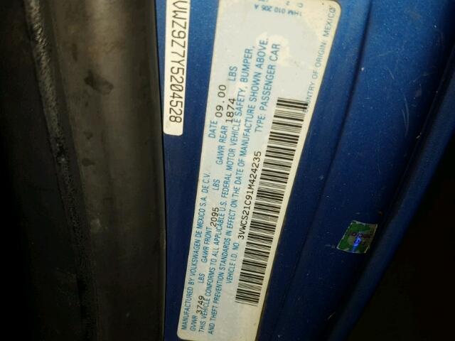 3VWCS21C91M424235 - 2001 VOLKSWAGEN NEW BEETLE 蓝色 照片 10