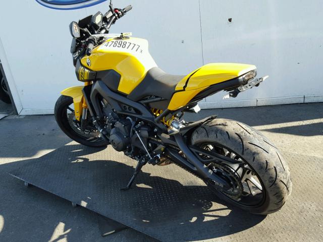 JYARN33Y4FA001663 - 2015 YAMAHA FZ09 C YELLOW photo 3