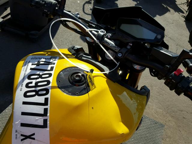 JYARN33Y4FA001663 - 2015 YAMAHA FZ09 C YELLOW photo 5