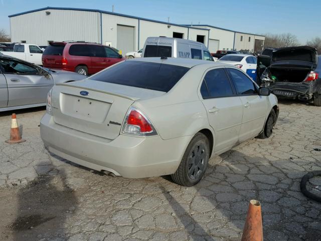 3FAHP06ZX8R109426 - 2008 FORD FUSION S BEIGE photo 4