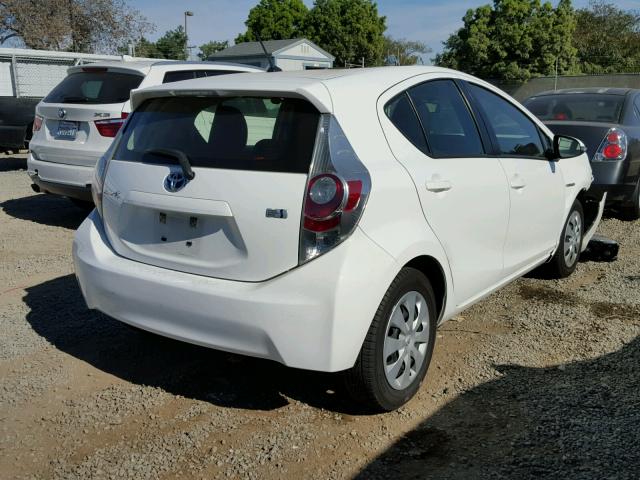 JTDKDTB37D1551323 - 2013 TOYOTA PRIUS C WHITE photo 4