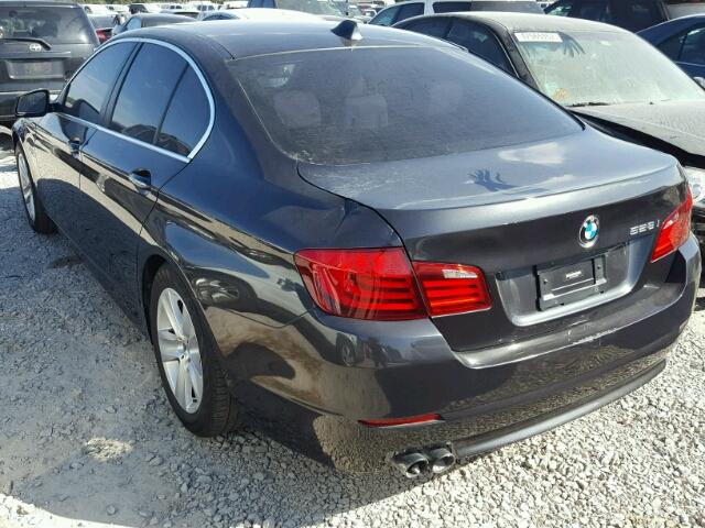 WBAXG5C50DDY32609 - 2013 BMW 528 I GRAY photo 3