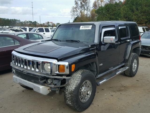 5GTEN13E188136972 - 2008 HUMMER H3 BLACK photo 2