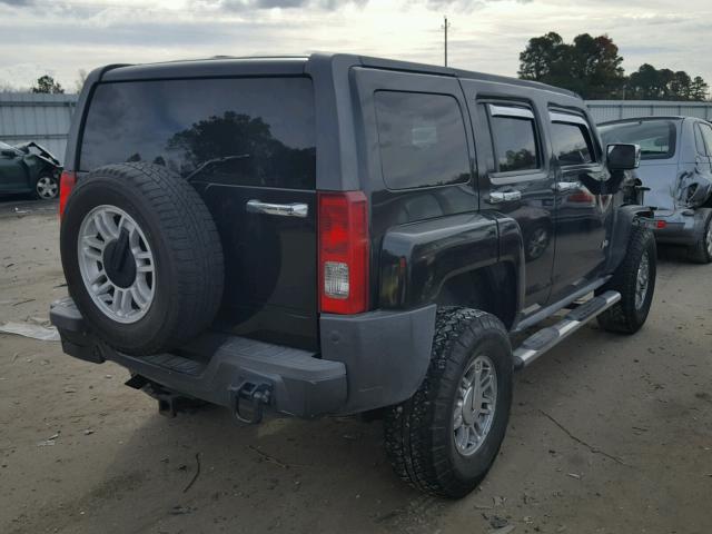 5GTEN13E188136972 - 2008 HUMMER H3 BLACK photo 4