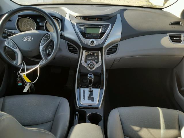 KMHDH4AE4DU586353 - 2013 HYUNDAI ELANTRA GL GRAY photo 9