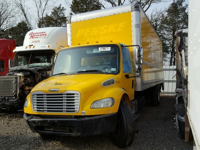 1FVACWDT7DDBV0440 - 2013 FREIGHTLINER M2 106 MED YELLOW photo 2