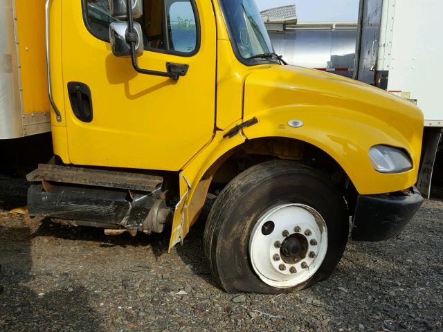 1FVACWDT7DDBV0440 - 2013 FREIGHTLINER M2 106 MED YELLOW photo 9