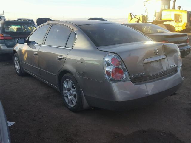 1N4AL11E45N402597 - 2005 NISSAN ALTIMA S GOLD photo 3