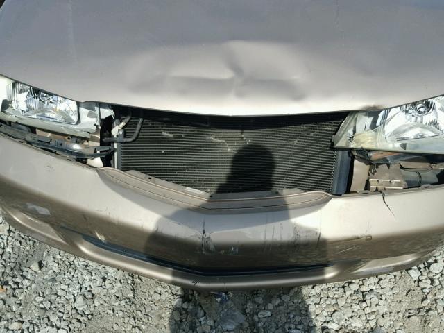 5FNRL18884B091248 - 2004 HONDA ODYSSEY EX GOLD photo 9