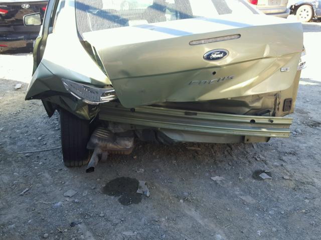 1FAHP35N68W251480 - 2008 FORD FOCUS SE GREEN photo 9