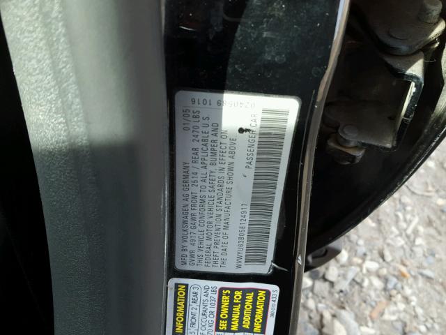 WVWYU63B05E124917 - 2005 VOLKSWAGEN PASSAT GLX 黑色 照片 10