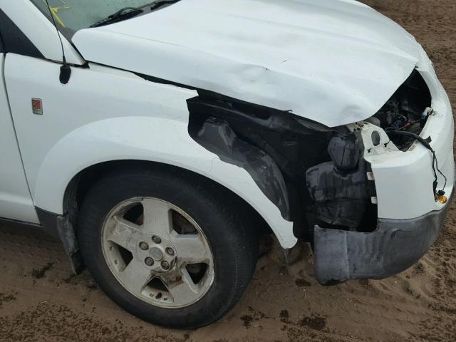 5GZCZ53474S890780 - 2004 SATURN VUE WHITE photo 9