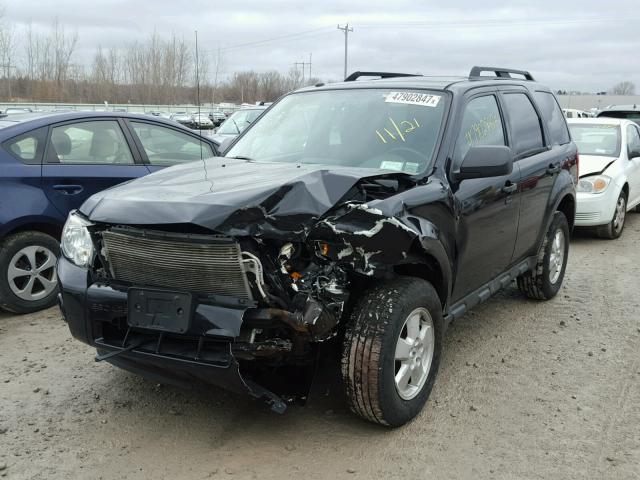 1FMCU93769KD08902 - 2009 FORD ESCAPE XLT BLACK photo 2