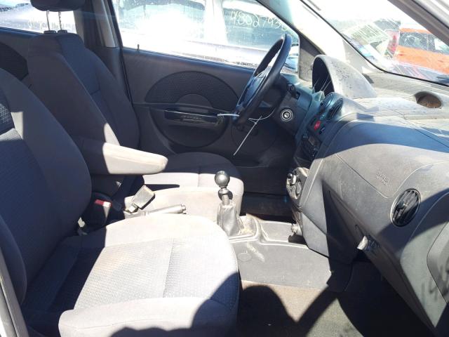 KL1TD66618B214969 - 2008 CHEVROLET AVEO BASE Күміс фото 5