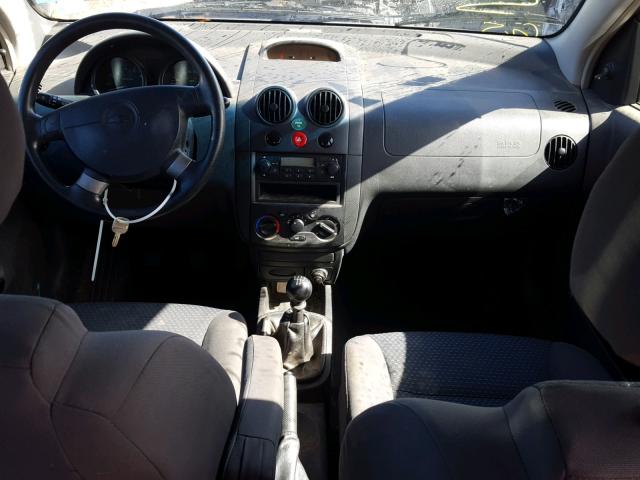 KL1TD66618B214969 - 2008 CHEVROLET AVEO BASE Күміс фото 9