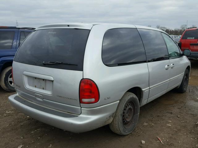 1C4GP54G5YB538742 - 2000 CHRYSLER TOWN & COU SILVER photo 4