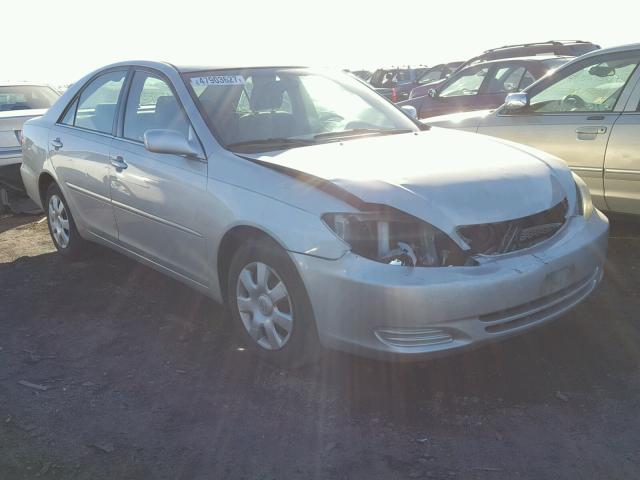 4T1BE32K33U120667 - 2003 TOYOTA CAMRY LE 银色 照片 1