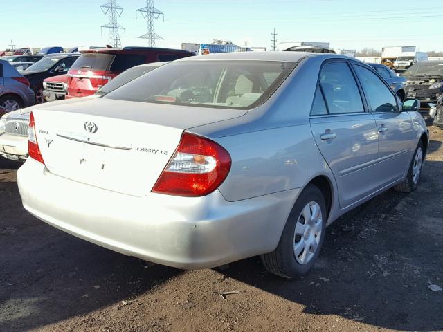 4T1BE32K33U120667 - 2003 TOYOTA CAMRY LE SILVER photo 4