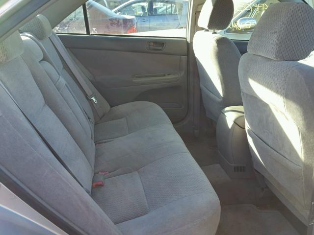 4T1BE32K33U120667 - 2003 TOYOTA CAMRY LE 银色 照片 6