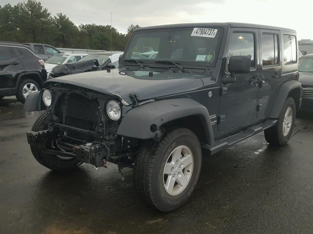1C4HJWDG4HL502658 - 2017 JEEP WRANGLER U CHARCOAL photo 2